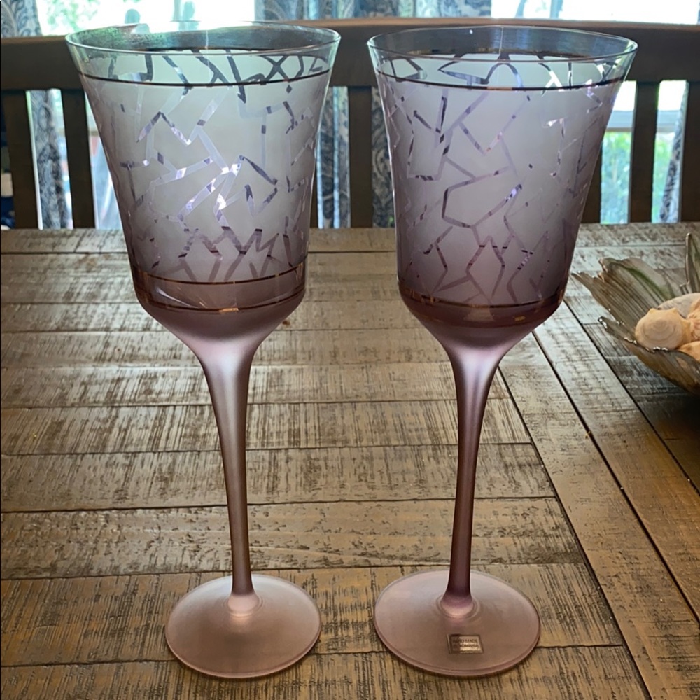 Sophisticated Purple Floral Etched Wine Glass Set